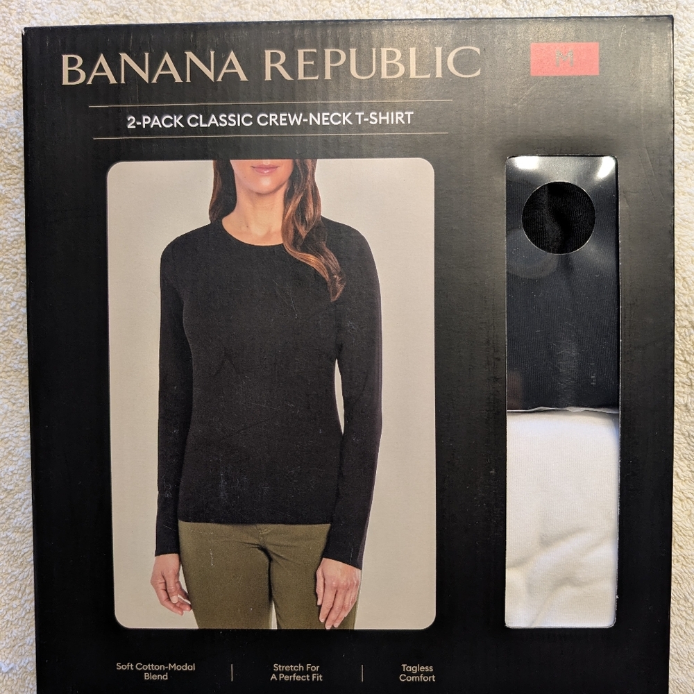 Banana Republic Women’s Classic Crew Neck 2-Pack T-Shirt, Black/White, ( Size M)